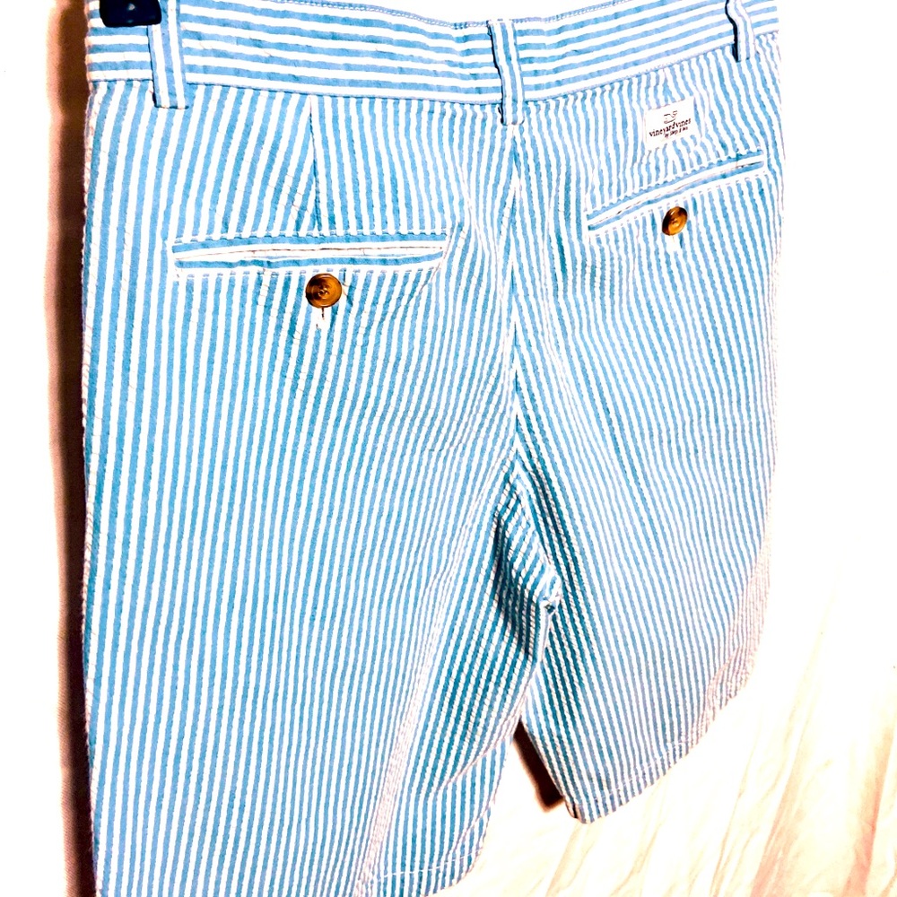 Vineyard vine shorts